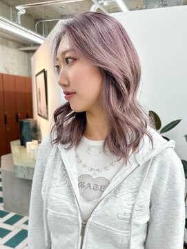 ノエ(noe) ハイトーン/ボブ/レイヤーカット/ダブルカラー/ブリーチ/栄c195