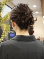 アビー(ABBEY)&nbsp;お呼ばれヘアセット◎ゆるふわシニヨン、表参道ヘアアレンジ