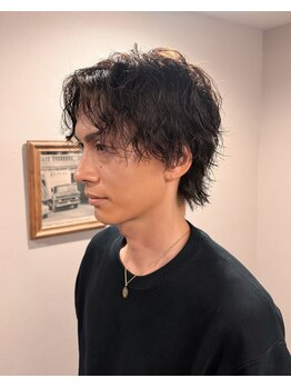 ランダー(LANDER)の写真/【美容室の賑やかさが苦手な方へ】一人の時間を楽しむ。上質な時間が流れる大人のための1席[プライベート]