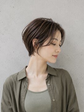 アイシー 関内(ICY) (ICY土屋)ショートヘアショートボブ前髪なし長めショート