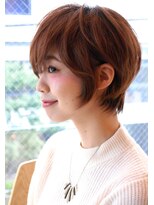 レウナ 外苑前(Reuna)&nbsp;黒髪アッシュ☆頭の形を綺麗に見せるショートボブ