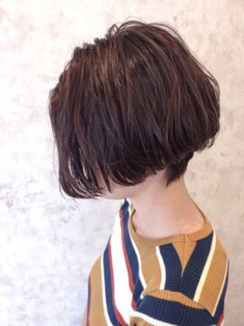 パルフェ ヘアー バイ オーク 九大学研都市(parfait hair byOAK) パープルアッシュショートボブ
