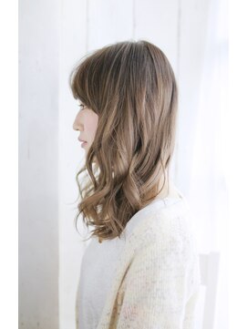 シュシュット(chouchoute) 美髪黒髪着物イルミナカラーヘルシーレイヤーデジタルパーマ/060