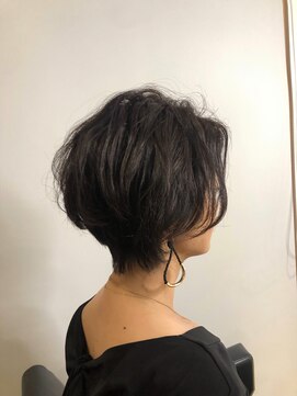 カラン(hair design Kraan) short hair style