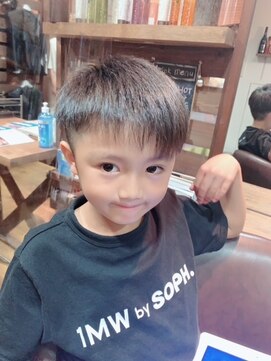 ビューティーショップ ニコ(Beauty shop nicco) 刈り上げアシメ