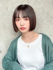 石塚／黒髪ぱっつんイヤリングカラーミニボブ10代20代韓国新宿