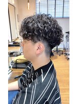 ヴェロ 福井(VeRO)&nbsp;夏に前髪上げたい方におすすめセンターパート波巻き