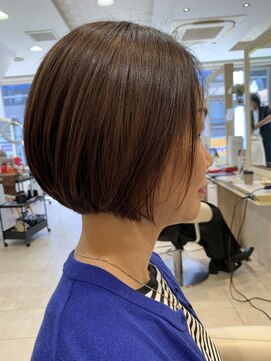 アッシュ 仙川店(Ash) 40代50代60代　クセ毛でもまとまるボブ