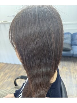 ヤイ(Yhai) ストレート