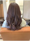 大人可愛いミディアムヘア