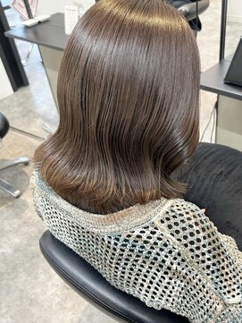 スティル カラン(STILL calin) オリーブグレージュ