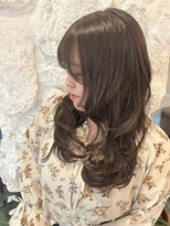 グランディール(Grandir)&nbsp;オリーブカラー×ゆるふわレイヤースタイル