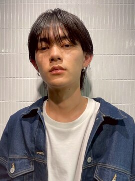 ハニー 町田(HONEY) ブルーブラック韓国マッシュツーブロック刈り上げショート黒髪1