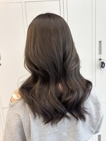 ショコラグレージュ×ミディアムレイヤーカット◎佐藤
