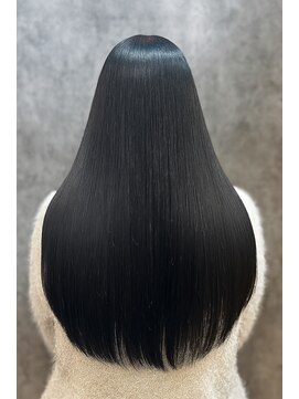 エヌトゥーナ 表参道(Ntuna) ウルトワトリートメント×アディクシーカラー×髪質改善カット