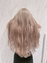 リー 枚方(Lee)&nbsp;店長今里☆ロングのミルクティーベージュ☆