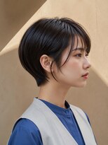 モト 船橋(moto)&nbsp;韓国ピクシーボブ顔周りカット艶黒髪コンパクトショート船橋