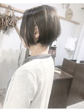 ヘアーアンドアトリエ マール(Hair&Atelier Marl) 【Marl】ブラックグレージュカラーのショートボブ♪