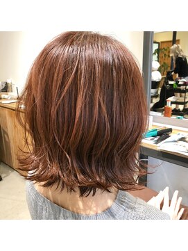 ティー リュクスボーテ(T LUXE BEAUTE) ツヤピンク/くびれボブ