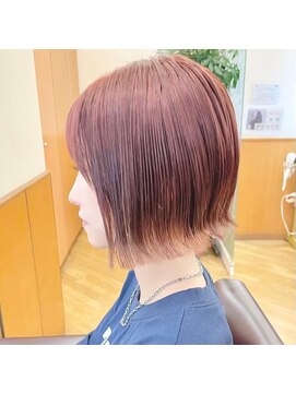 アルバ ヘアリゾート(ALBA) 【ALBAさわ】カシスピンク外ハネボブ