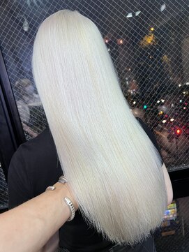 テテ(TETE) ホワイト