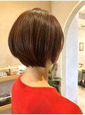 ショートボブ
