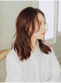 20代30代大人かわいいレイヤーカットナチュラルセミロングヘアー