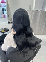 アルドーレフィエロ シンサイバシ(Ardore fiero shinsaibashi) アッシュブラック/グレーブラック/透明感/【小山田繭】