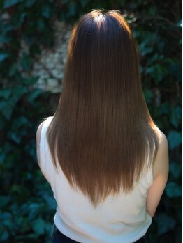 アフェクト(affect)の写真/ただ白髪を染めるのではなく、個性を活かしたStyleに★明るい白髪染めや白髪ぼかしなどお任せください！