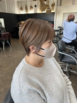 ハウオリ 金沢駅西店(Hau'oli) 白髪ぼかし/白髪ぼかしハイライト/脱白髪染め/白髪染め/透明感