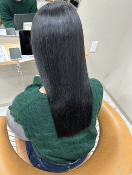 シカ 神戸三宮元町店(Cica) 神戸　三ノ宮　元町　髪質改善　 透明感カラー