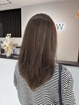 ウィロー(will/ow) レイヤーカット