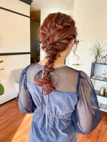 スリー バイ ザサロンフジサワ(THREE by the salon fujisawa)&nbsp;編みおろしヘア