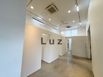 ラズ (Luz)の写真
