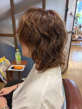 ジュール ドゥJour doux ウルフ　ウルフパーマ　ウルフレイヤー　くびれスタイル