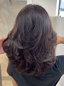 メリー オオサカ(Merly Osaka) バタフライレイヤーカット