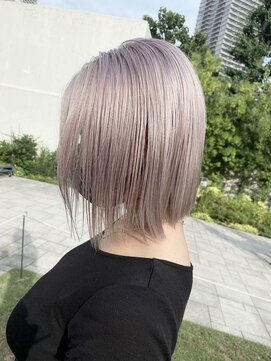 エゴ 池袋(EGO) パールホワイト