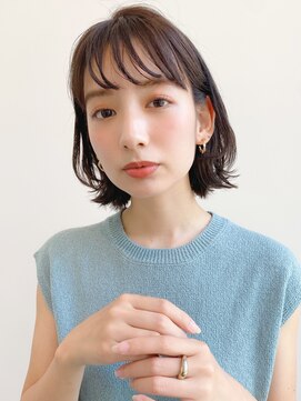 トゥーナ 表参道(tona) ミディアムレイヤー、外ハネボブ、グレージュ☆