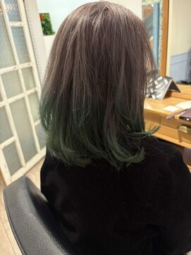 アコット(Acotto.) グリーンのアクセントカラー