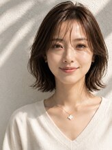 ヘア ビジュー(hair BIJOUX)&nbsp;軽やかに揺れる40代からの上品くびれボブ