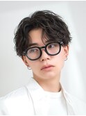 メンズカット無造作黒髪シャドウパーマ刈り上げビジネス流行