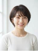 大人可愛30代40代50代60代前下がりショートボブ丸みショート