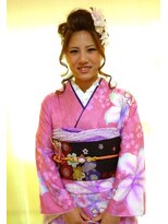 ヘアースペース ムーン(Hair Space MOON) 卒業式、謝恩会、結婚式等に。ヘアーメイク+着物の着付け