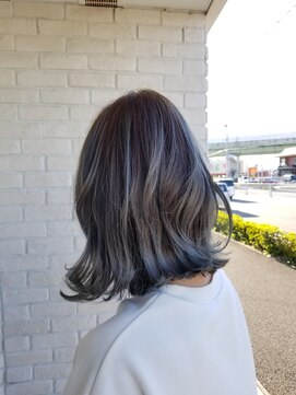 ハグエヴェック(HUG AVEC) セミディ