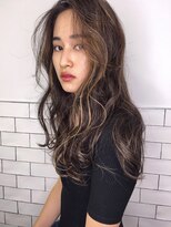 ラル 立川(lar)&nbsp;lar STYLE_オリーブベージュレイヤーカットウェットヘア