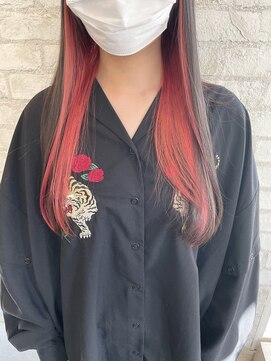 アン ココン(un.cocon) 【un.cocon吉祥寺】インナーカラー レッド ♪