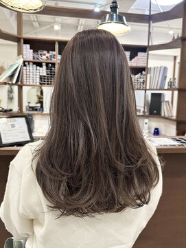 ルイ(ROUIS produced by LUCK 津田沼) ROUIS 津田沼 ミルクティーグレージュ