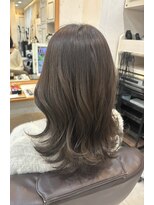 ラフューネ ヨコハマ(Raffune Yokohama) ラベージュカラー　外はねミディ　担当Fuku