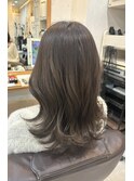 ラベージュカラー 外はねミディ 担当Fuku