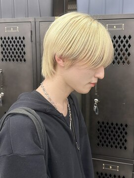 ギークス(GEEKS) 【GEEKS渋谷】シースルーマッシュウルフ/ブロンド/中性的ウルフ